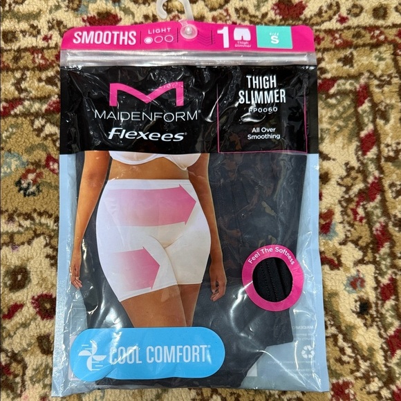 Maidenform Flexees Black Thigh Slimmer - Picture 1 of 5